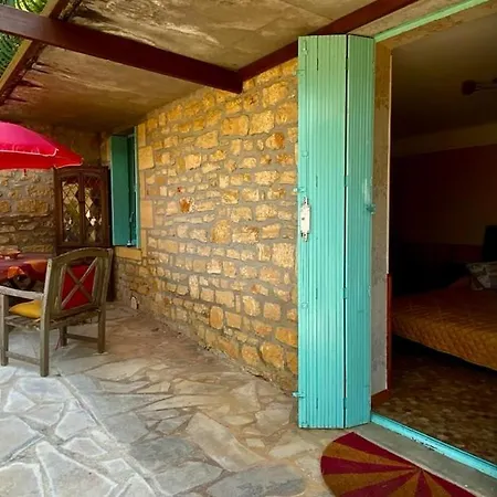 Chez Chagall Cozy
